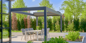 Pinela Deluxe: Aluminium Louvered Roof